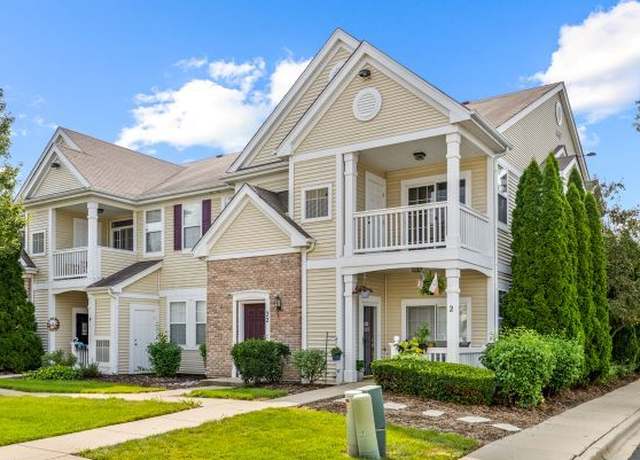 Property at 2225 Aurora Dr #22, Pingree Grove, IL 60140, 2 beds, 2 baths