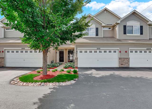 Property at 202 Owen St, Matteson, IL 60443, 2 beds, 1.5 baths