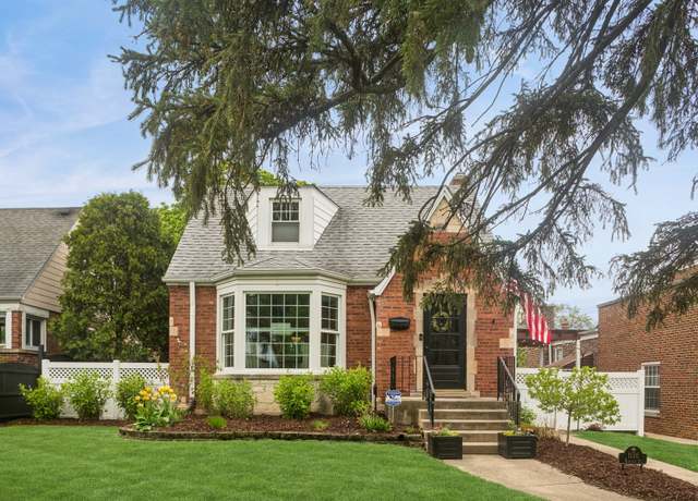 Property at 1126 Harrison St, Park Ridge, IL 60068, 3 beds, 3 baths