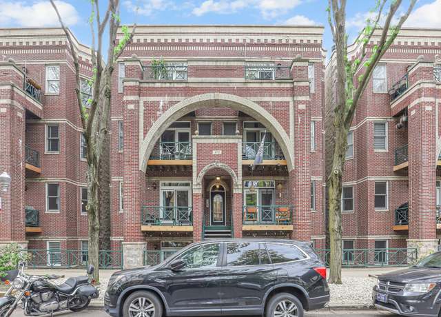 Property at 4114 N Kenmore Ave Unit 1S, Chicago, IL 60613, 2 beds, 2 baths