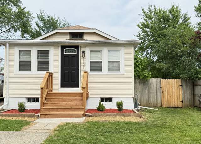 Property at 1327 N Pleasant Dr, Round Lake Beach, IL 60073, 3 beds, 1 bath