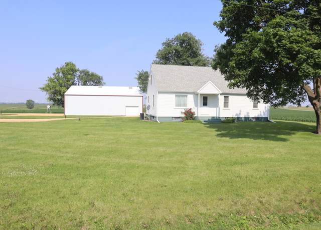 Property at 24871 1800 St E, Walnut, IL 61376, 4 beds, 1.5 baths