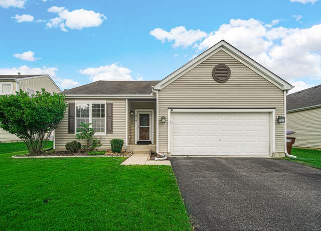 Property at 1819 Woodside Dr, Woodstock, IL 60098, 3 beds, 3 baths