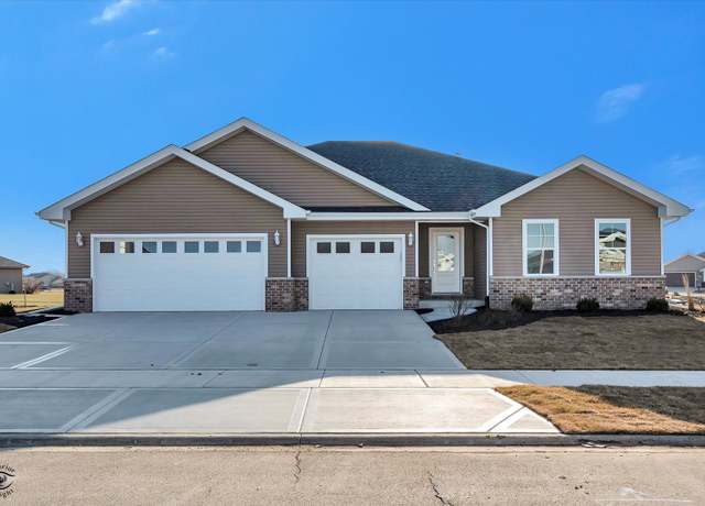 Property at 1016 Spring St, Manteno, IL 60950, 3 beds, 2 baths