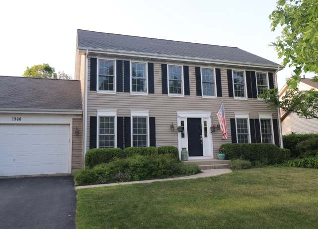 Property at 1900 Waverly Ln, Algonquin, IL 60102, 4 beds, 2.5 baths