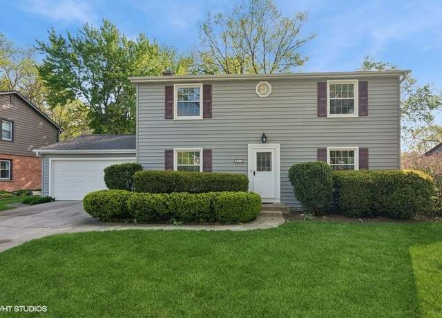 Property at 945 N Stark Dr, Palatine, IL 60074, 4 beds, 2.5 baths
