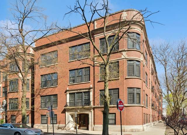 Property at 510 W Surf St #2, Chicago, IL 60657, 3 beds, 2 baths