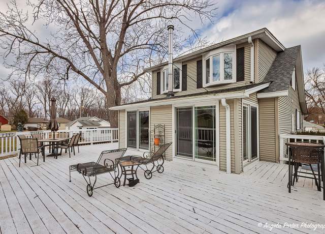 Property at 41551 N Lotus Ave, Antioch, IL 60002, 3 beds, 1.5 baths