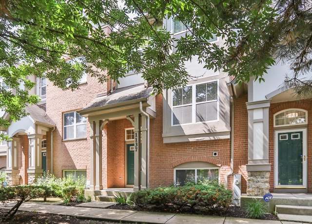 Property at 1137 N Claremont Dr, Palatine, IL 60074, 3 beds, 2.5 baths