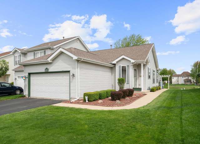 Property at 606 Chestnut Dr, Oswego, IL 60543, 2 beds, 2 baths