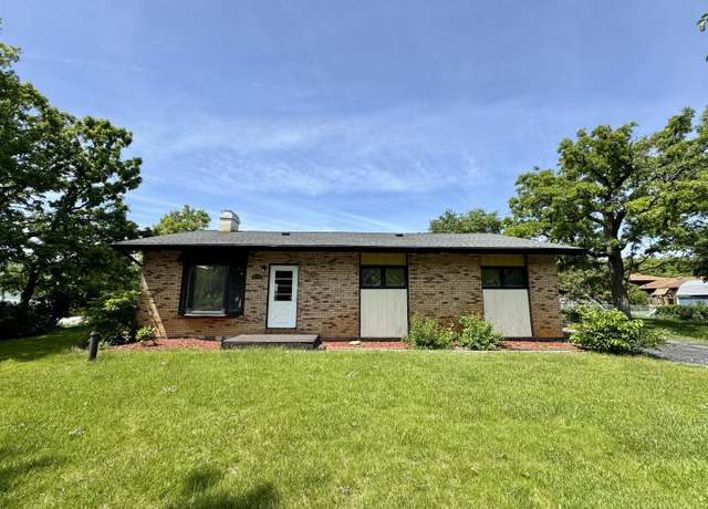 Property at 16159 Long Ave, Oak Forest, IL 60452, 3 beds, 2 baths