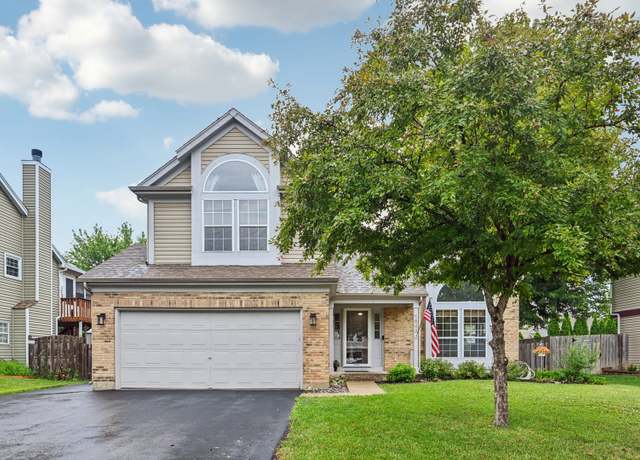 Property at 1643 Warrington Ln, Crystal Lake, IL 60014, 4 beds, 2.5 baths