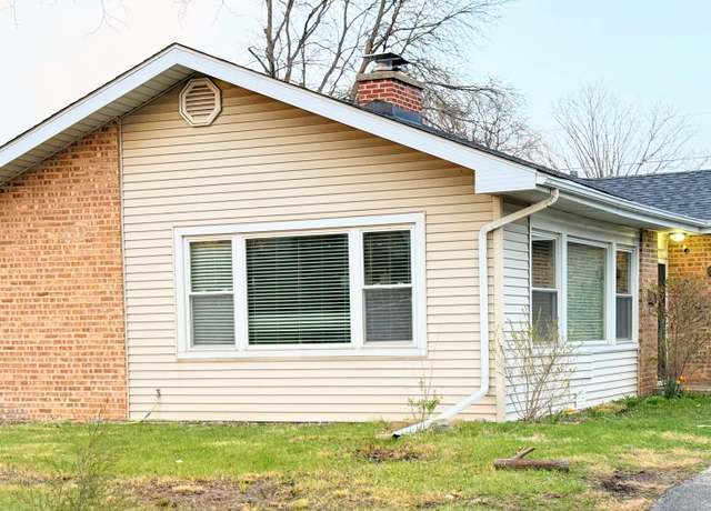 Property at 9633 Karlov Ave, Skokie, IL 60076, 3 beds, 1 bath