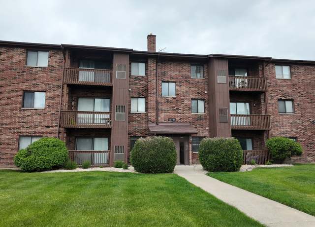 Property at 15711 Peggy Ln #7, Oak Forest, IL 60452, 2 beds, 1.5 baths