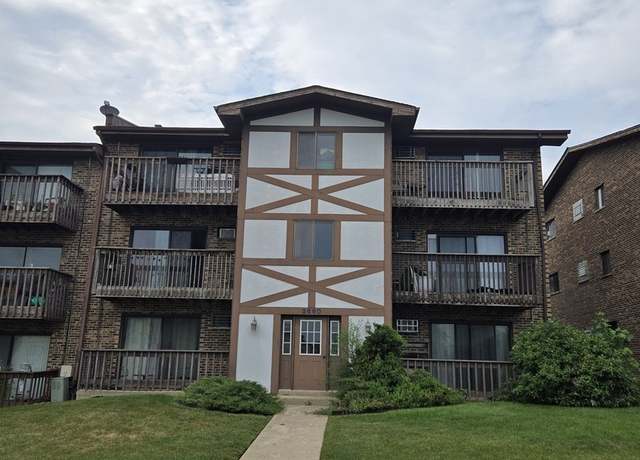 Property at 3660 W 119th St #201, Alsip, IL 60803, 2 beds, 1 bath