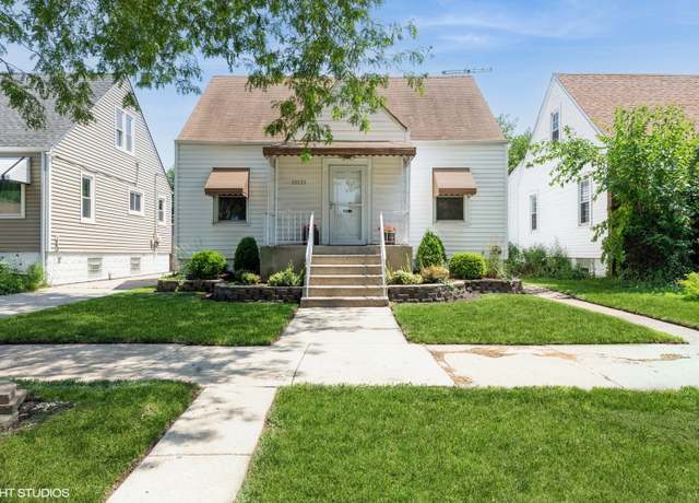 Property at 13121 S Muskegon Ave, Chicago, IL 60633, 4 beds, 1 bath