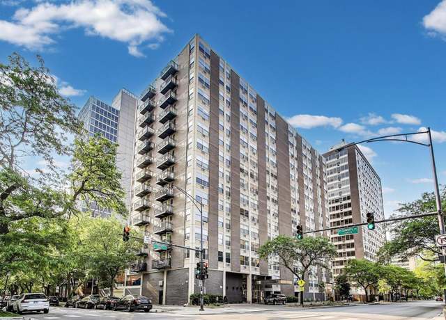 Property at 3033 N Sheridan Rd #310, Chicago, IL 60657, 2 beds, 1 bath