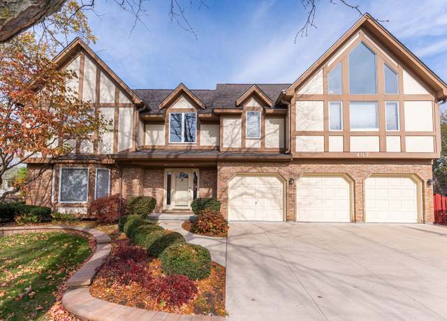 Property at 487 Blodgett Ct, Naperville, IL 60565, 4 beds, 4.5 baths