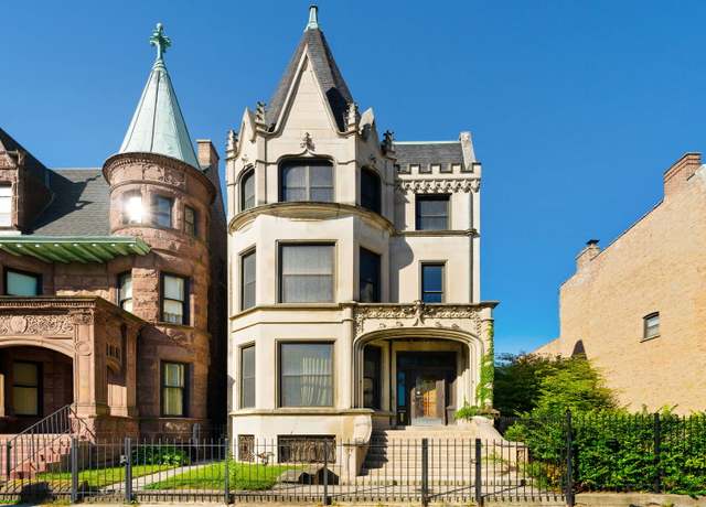 Property at 3936 S King Dr, Chicago, IL 60653, 7 beds, 4.5 baths