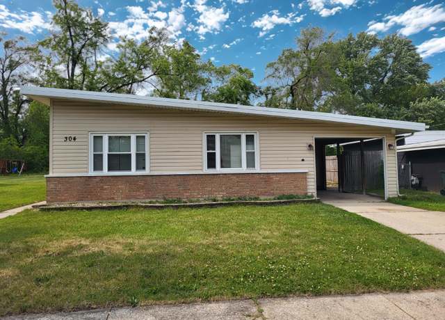 Property at 304 Shawnee St, Park Forest, IL 60466, 3 beds, 1 bath