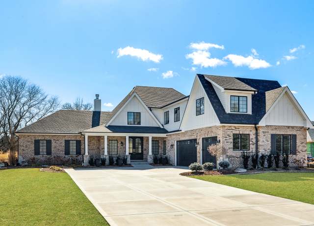 Property at 1003 Prestwick Dr, Frankfort, IL 60423, 4 beds, 2.5 baths