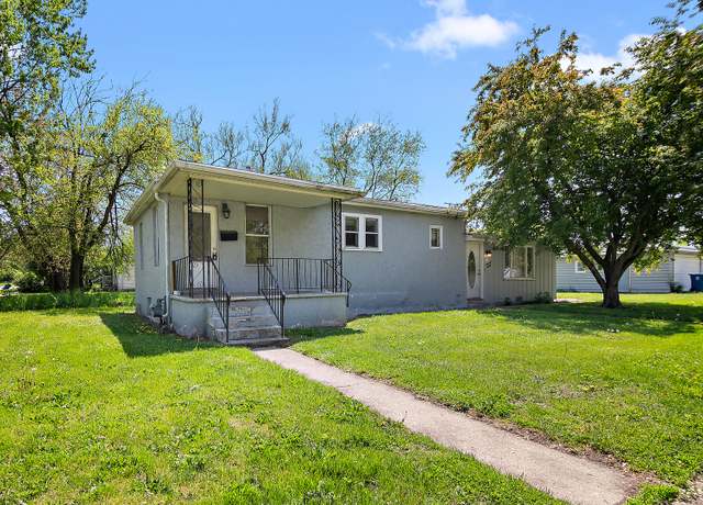 Property at 1990 Patrick Ave, Kankakee, IL 60901, 3 beds, 1 bath