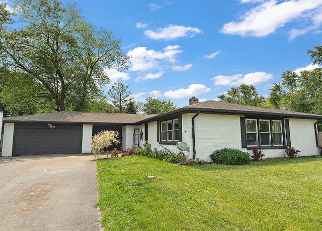 Property at 16527 S Ivy Ln, Plainfield, IL 60586, 5 beds, 2 baths
