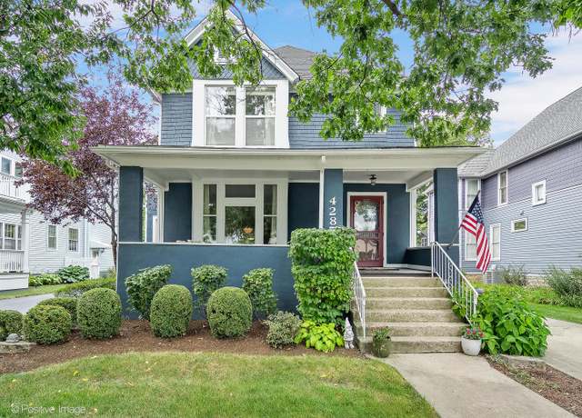 Property at 428 S Ashland Ave, La Grange, IL 60525, 4 beds, 2.5 baths