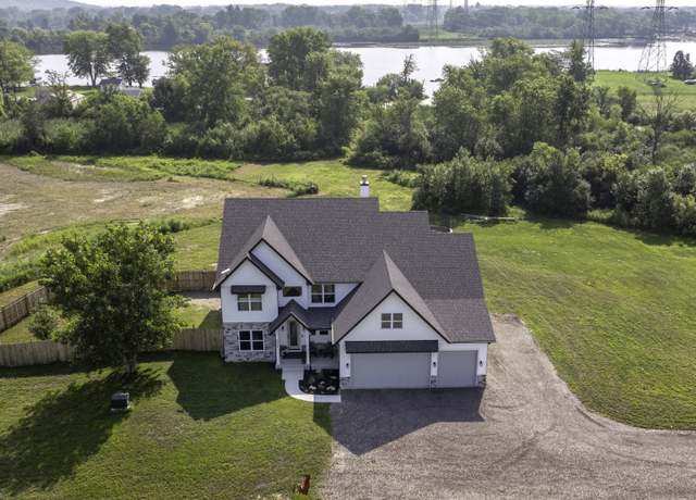 Property at 6256 N Dresden Rd, Morris, IL 60450, 5 beds, 4.5 baths