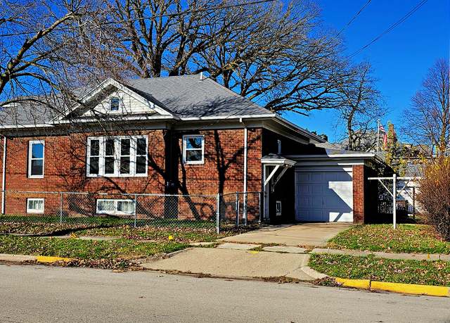 Property at 511 S Bloomington St, Streator, IL 61364, 3 beds, 1 bath