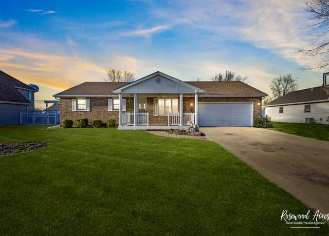 Property at 495 Water Tower Rd S, Manteno, IL 60950, 4 beds, 2.5 baths