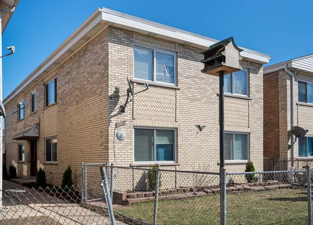Property at 5211 S 73rd Ct, Summit, IL 60501, 7 beds, 4 baths