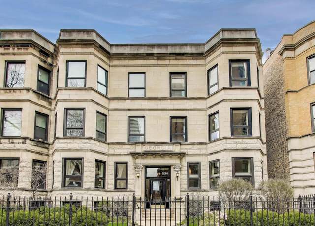 Property at 634 W Grace St Unit 2E, Chicago, IL 60613, 2 beds, 2 baths