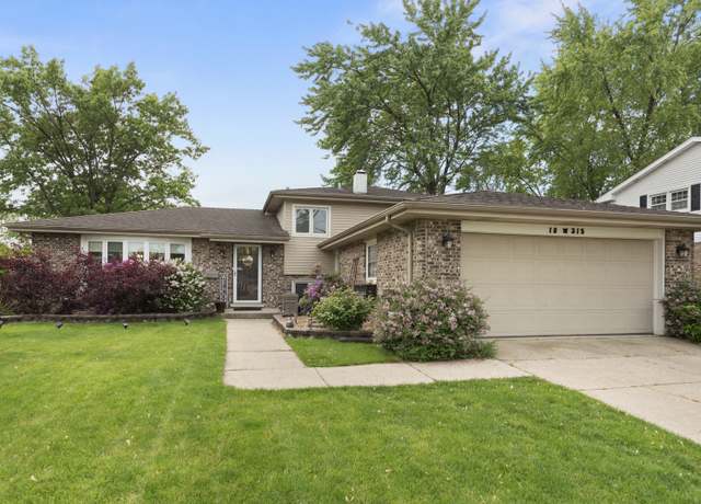 Property at 18W315 Holly Ave, Darien, IL 60561, 3 beds, 2 baths