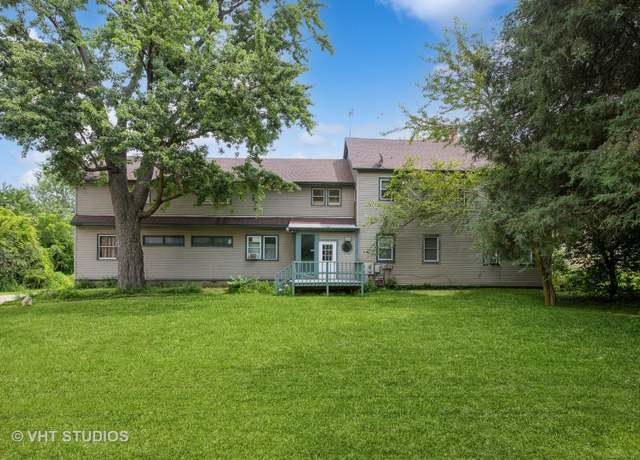 Property at 40523 N IL Route 83, Antioch, IL 60002, 9 beds, 7 baths