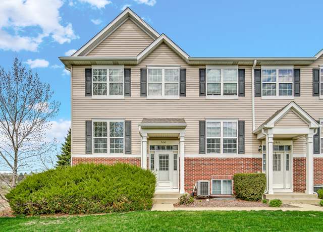 Property at 3841 Bailey Rd, Yorkville, IL 60560, 2 beds, 2.5 baths