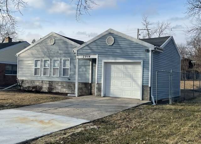 Property at 2814 Lexington Dr, Hazel Crest, IL 60429, 3 beds, 1 bath