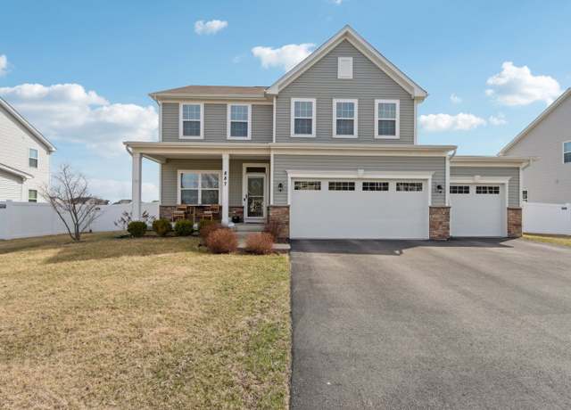 Property at 887 Mario Ln, Gilberts, IL 60136, 4 beds, 3.5 baths