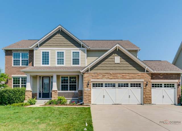 Property at 1987 Wright Blvd, Buffalo Grove, IL 60089, 5 beds, 3 baths