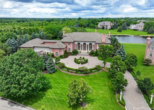 Property at 2 Cutters Run, South Barrington, IL 60010, 7 beds, 7.5 baths