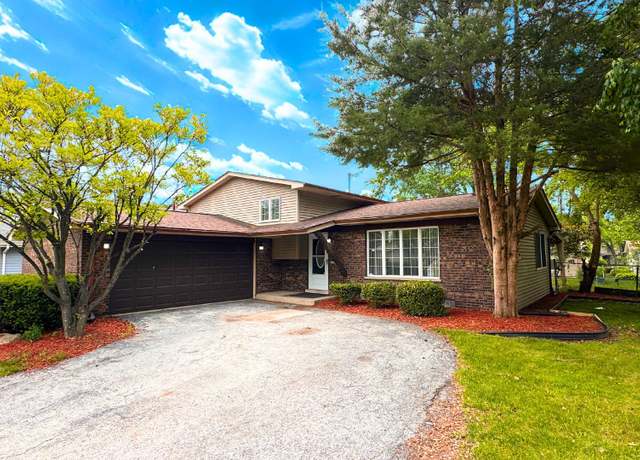 Property at 5303 Arquilla Dr, Richton Park, IL 60471, 3 beds, 2 baths