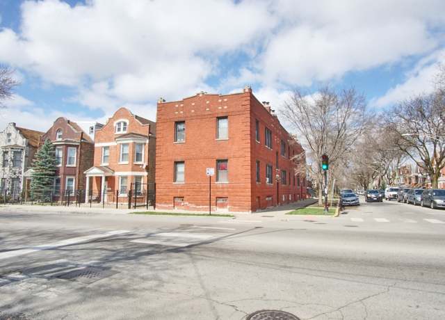 Property at 4200 W 31st St, Chicago, IL 60623, 16 beds, 8 baths