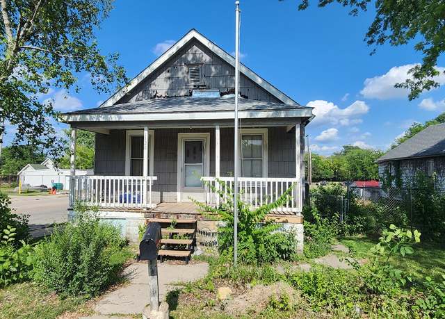 Property at 1128 N Hickory St, Joliet, IL 60435, 2 beds, 1 bath