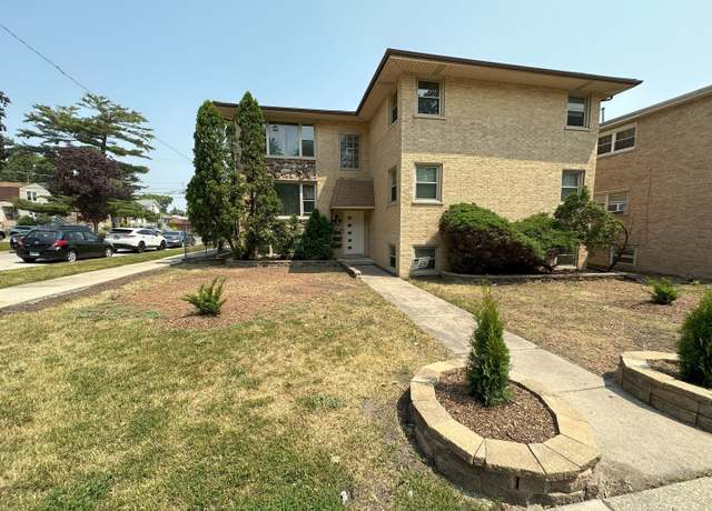 Property at 6520 W Gunnison St, Harwood Heights, IL 60706, 9 beds, 4.5 baths