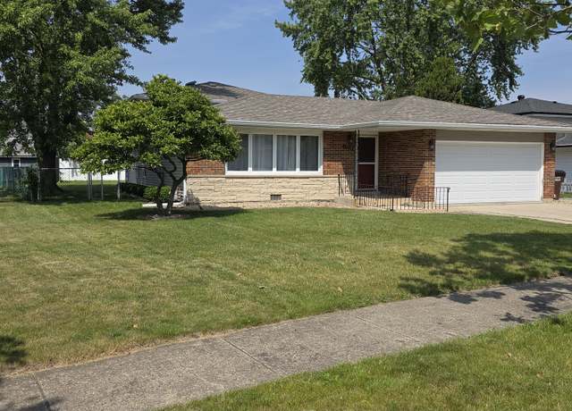 Property at 17936 66th Ave, Tinley Park, IL 60477, 3 beds, 2 baths