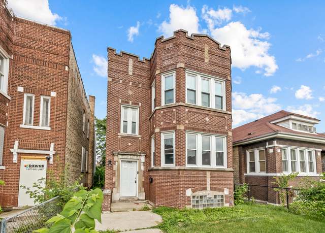 Property at 7752 S Wood St, Chicago, IL 60620, 6 beds, 4 baths