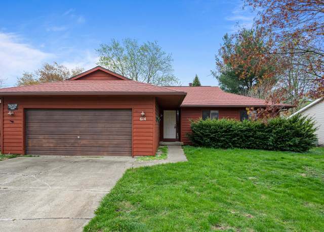 Property at 614 Compton Ave, Champaign, IL 61822, 3 beds, 2 baths