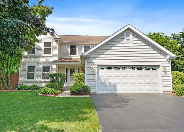 Property at 325 Indian Ridge Trl, Wauconda, IL 60084, 4 beds, 3 baths