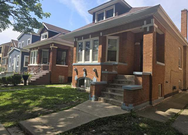 Property at 7206 S Fairfield Ave, Chicago, IL 60629, 3 beds, 1.5 baths