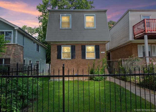 Property at 644 W Englewood Ave, Chicago, IL 60621, 3 beds, 2 baths